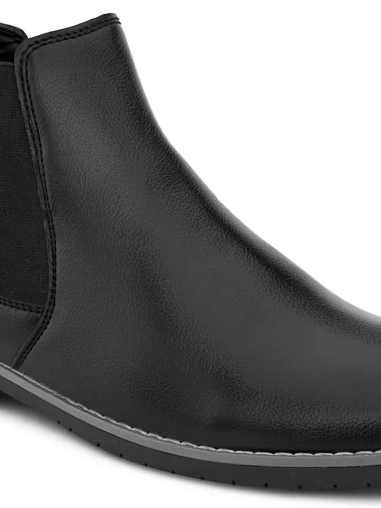 091cf526-63cd-4849-b68a-87ec33af55ee1695713974045Boots6