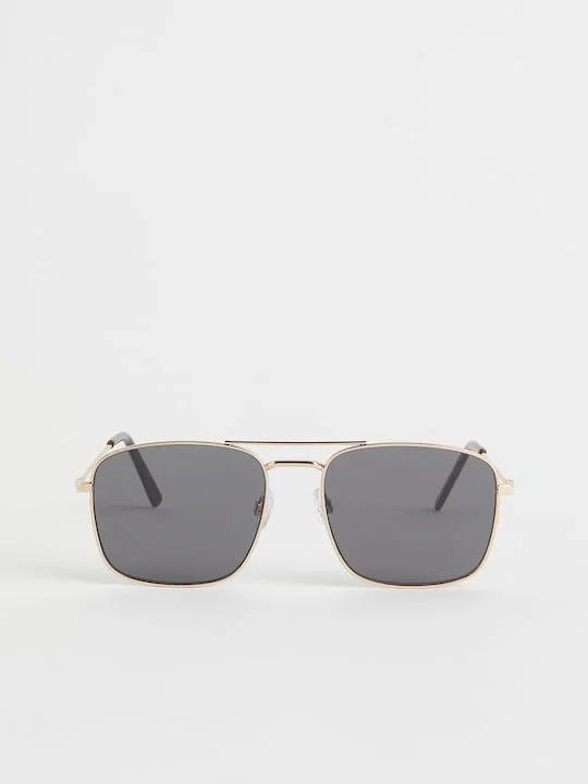 2f894816-3cee-4375-8f79-03aa638b26f41649734762145Sunglasses1